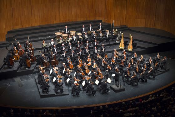 Aus der Serie Orchester zu Gast: Kirill Petrenko dirigiert die Berliner Philharmoniker bei den Salzburger Festspielen