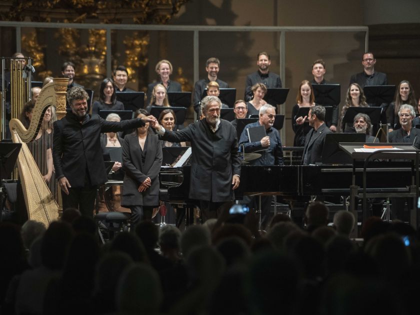 Pablo Heras-Casado Jordi Savall Conductor Cantando Admont La Capella Reial de Catalunya Le Concert des Nations Klangforum Wien