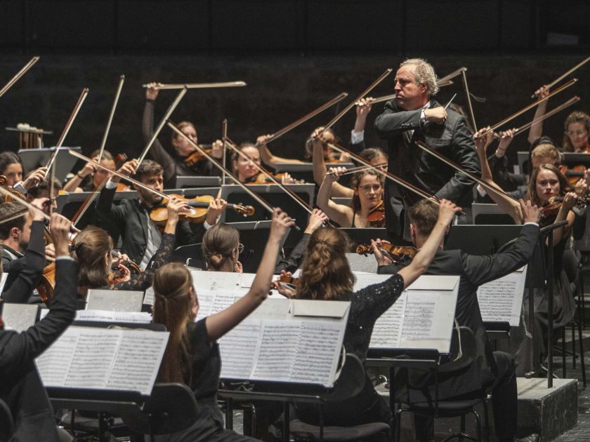 Manfred Honeck Conductor Gustav Mahler Jugendorchester
