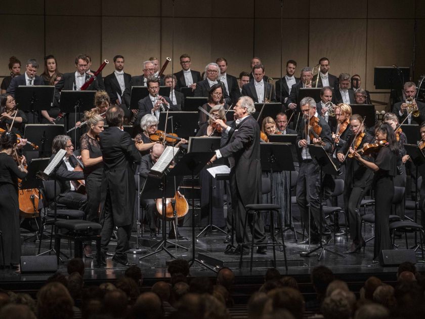 John Eliot Gardiner Dirigent Monteverdi Choir Camerata Salzburg