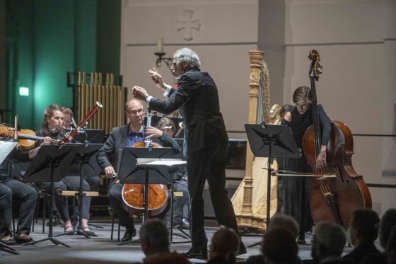 Emilio Pomàrico Conductor Klangforum Wien